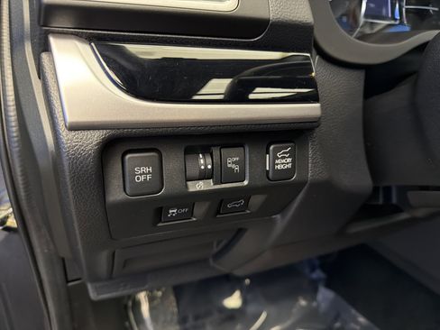 Used 2018 Subaru Forester 2.5i Touring image 15