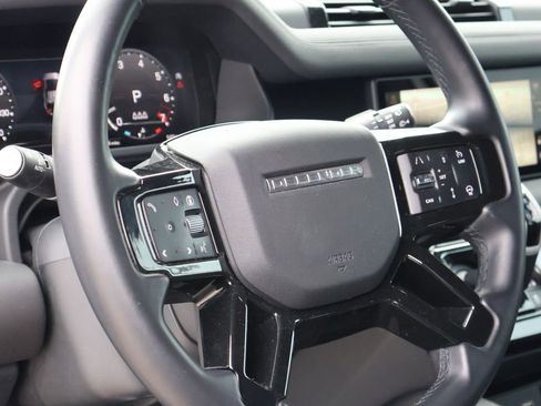 Used 2024 Land Rover Defender 110 X-Dynamic SE AWD/4WD image 17