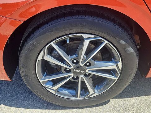 Used 2023 Kia Forte LXS FWD image 8