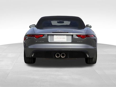Used 2019 Jaguar F-TYPE Convertible image 4