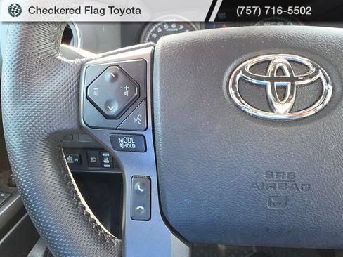 Used 2023 Toyota Tacoma TRD Off-Road w/ Technology Package AWD/4WD image 14