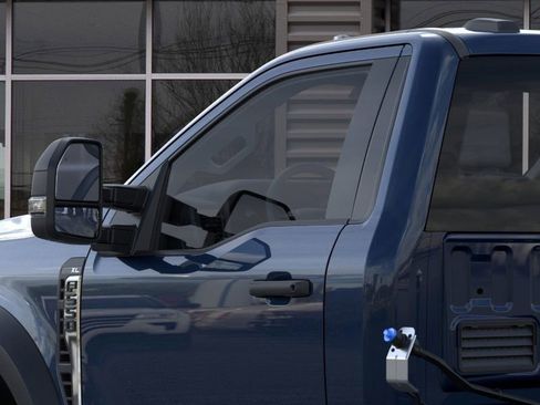 New 2025 Ford F550 XL image 20