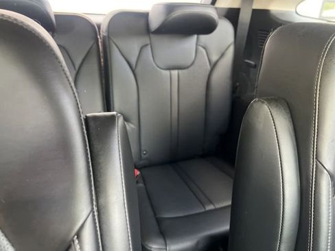 Used 2022 Kia Sorento SX AWD/4WD image 9