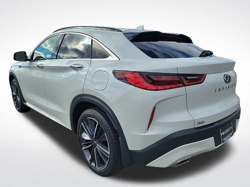 Used 2023 INFINITI QX55 Luxe w/ Cargo Package image 3