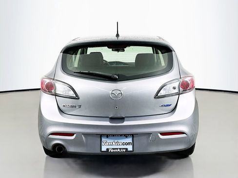 Used 2013 MAZDA MAZDA3 i Touring w/ Preferred Equipment Pkg image 7
