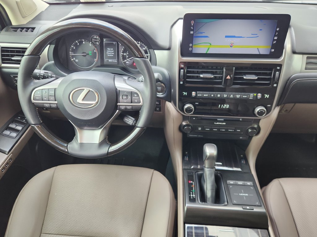 Used 2022 Lexus GX 460 Premium w/ Premium Package AWD/4WD image 27