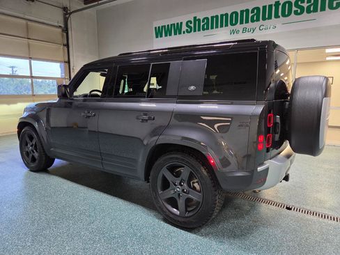 Used 2023 Land Rover Defender 110 SE AWD/4WD image 6