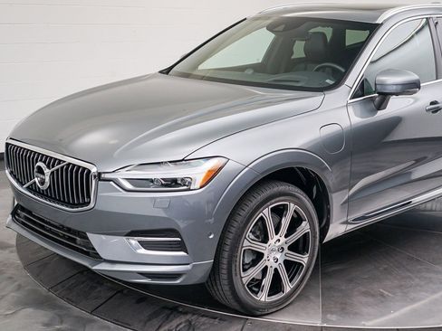 Used 2020 Volvo XC60 T8 Inscription w/ Protection Package Premier image 12