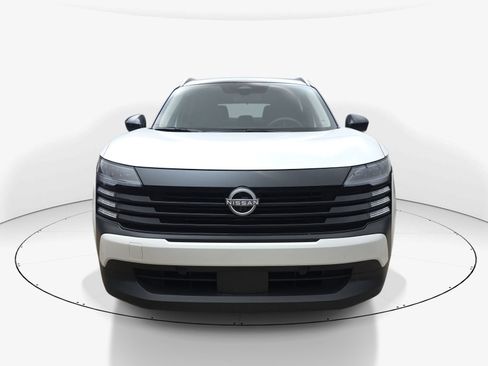 Used 2026 Nissan Kicks SV FWD image 9