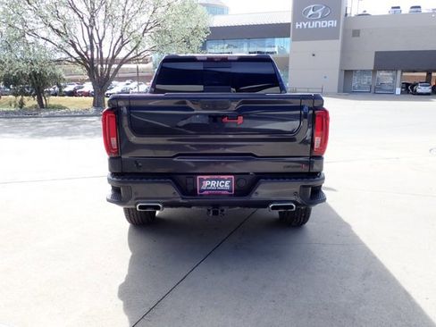 Used 2023 GMC Sierra 1500 AT4 w/ AT4 Premium Package image 3