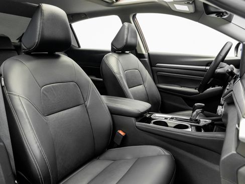 Used 2023 Nissan Altima 2.5 SL image 29