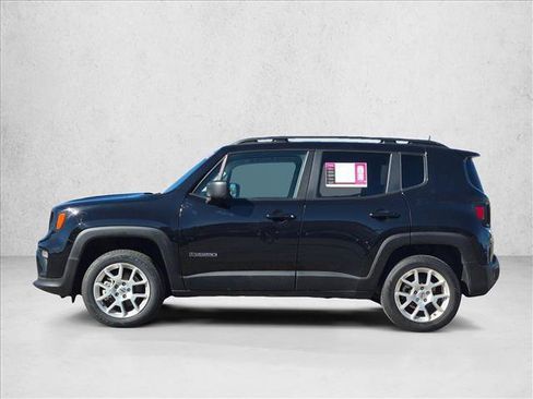 Used 2022 Jeep Renegade Latitude AWD/4WD image 8