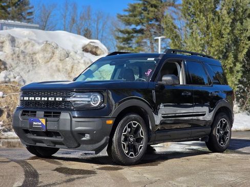 Used 2025 Ford Bronco Sport Outer Banks w/ Outer Banks Tech Package+ image 3