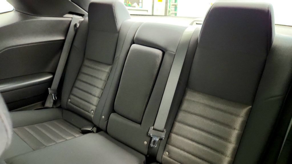 Used 2010 Dodge Challenger R/T RWD image 18