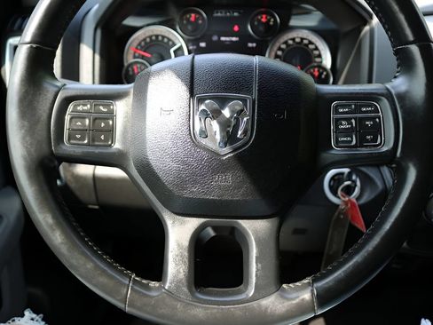 Used 2019 RAM 1500 Big Horn RWD image 23