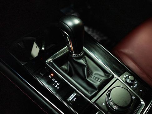 Used 2023 MAZDA CX-30 AWD 2.5 S w/ Preferred Package image 19