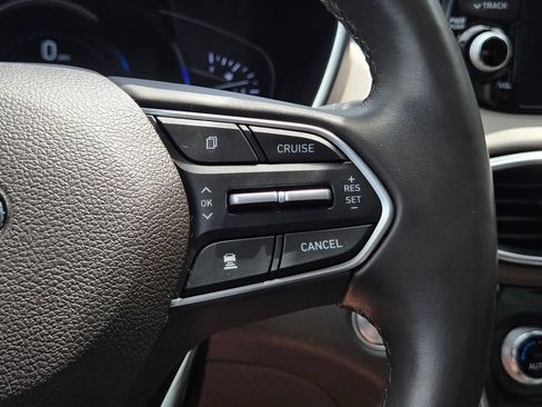 Used 2020 Hyundai Santa Fe Limited AWD/4WD image 33