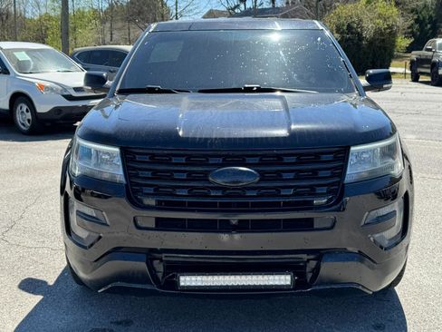 Used 2016 Ford Explorer Limited image 2