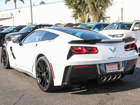 Used 2017 Chevrolet Corvette Grand Sport w/ Grand Sport Heritage Package image 7