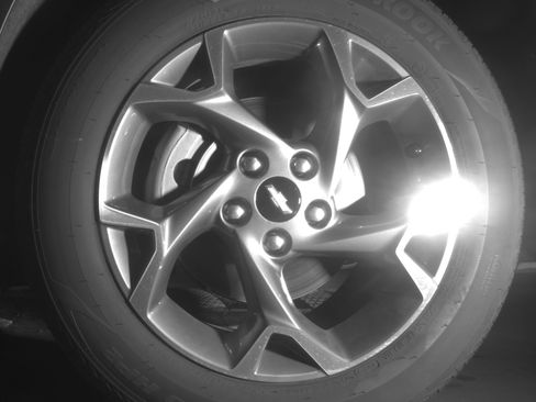 Used 2025 Chevrolet Trax LT FWD image 12