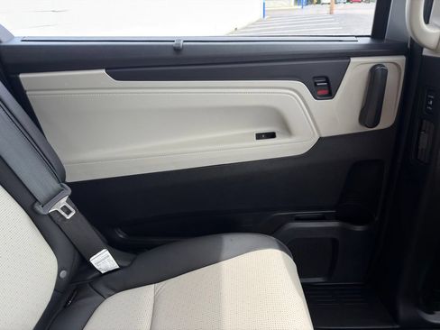 Certified 2026 Honda Odyssey Elite image 19