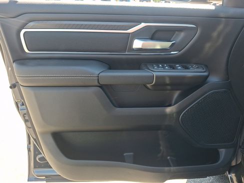 New 2026 RAM 1500 Big Horn AWD/4WD image 9