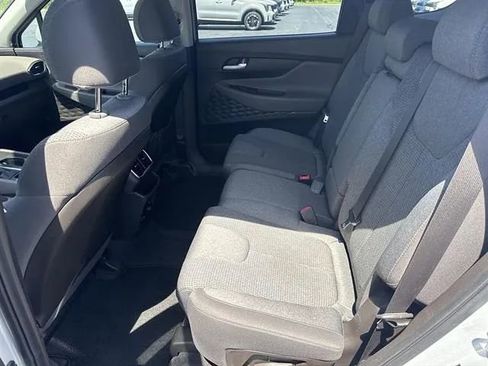 Used 2019 Hyundai Santa Fe SEL AWD/4WD image 15