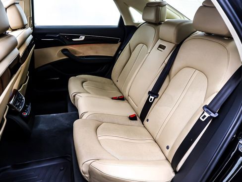 Used 2014 Audi A8 L TDI image 7