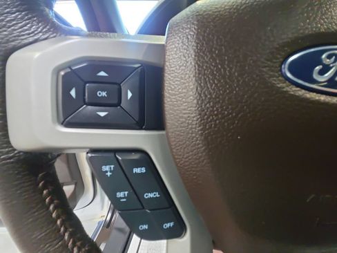 Used 2022 Ford F350 King Ranch w/ King Ranch Ultimate Package AWD/4WD image 20
