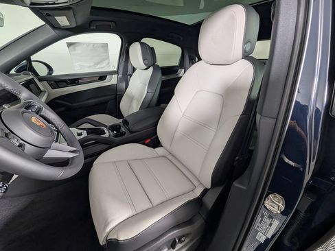 New 2026 Porsche Cayenne S AWD/4WD image 5