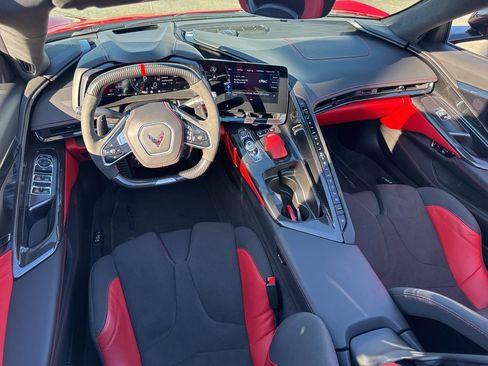 Used 2023 Chevrolet Corvette Z06 w/ Z07 Performance Package image 12