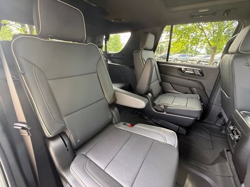 New 2026 Chevrolet Tahoe Premier w/ Sun And Tow Package AWD/4WD image 30