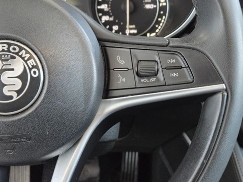 Used 2019 Alfa Romeo Stelvio AWD w/ Nero Edizione image 28