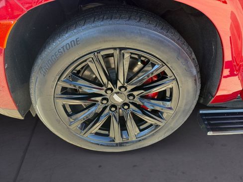 Used 2022 Cadillac Escalade Sport Platinum image 14