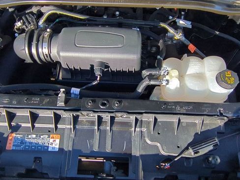 Used 2023 Ford Explorer Limited w/ Equipment Group 301A image 24