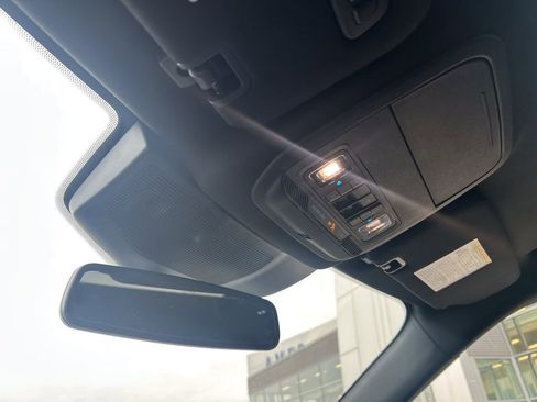 Used 2021 Ford Explorer Platinum w/ Equipment Group 601A image 22