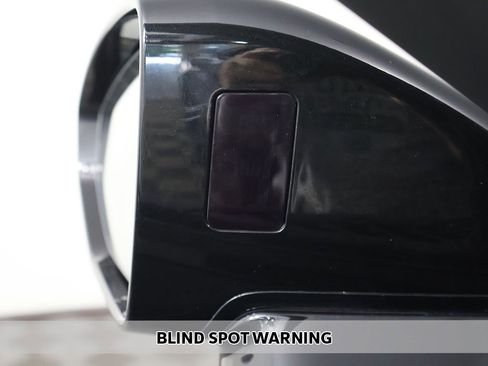 Used 2022 Audi A8 L 3.0T w/ Executive Package image 8