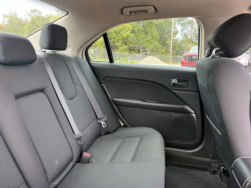 Used 2012 Ford Fusion SE FWD image 36