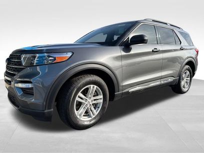 Used 2024 Ford Explorer XLT w/ Equipment Group 202A