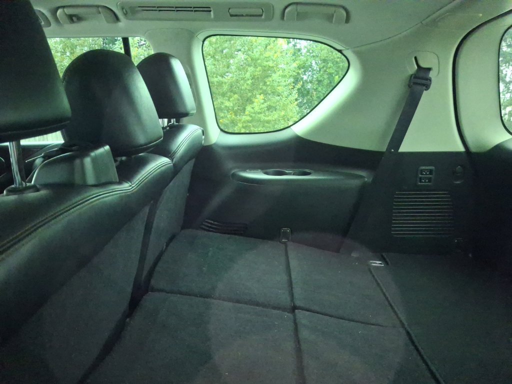 Used 2018 Nissan Armada SL w/ Moonroof Package AWD/4WD image 11