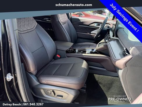 Used 2025 Ford Explorer Platinum w/ Ultimate Package RWD image 15