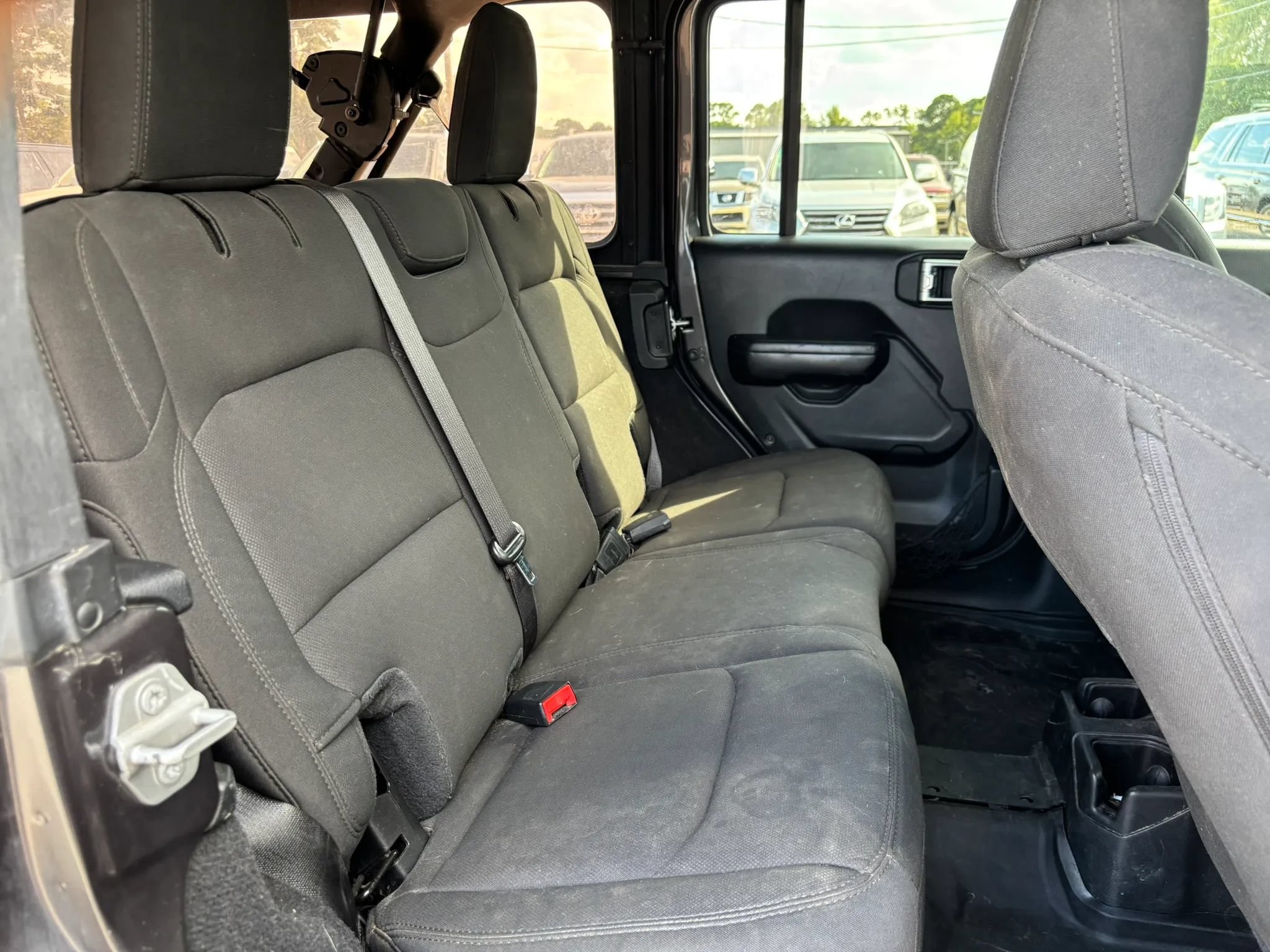 Used 2021 Jeep Wrangler Unlimited Sport AWD/4WD image 19