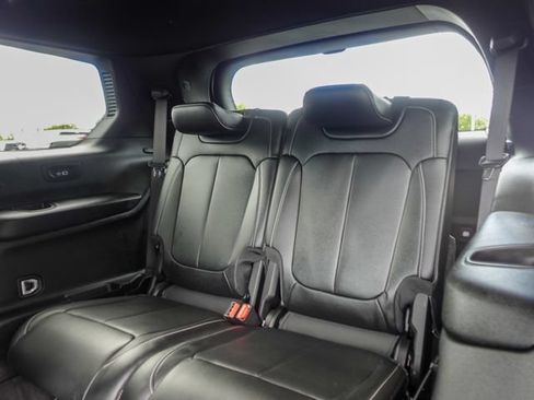Used 2025 Jeep Grand Cherokee L Limited AWD/4WD image 25