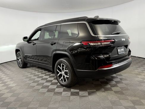 Used 2024 Jeep Grand Cherokee L Limited w/ Luxury Tech Group II image 10