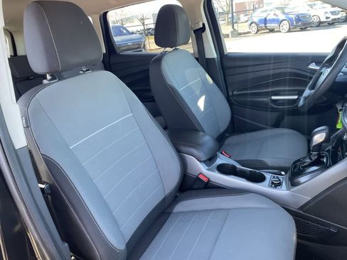 Used 2015 Ford Escape SE w/ Equipment Group 201A image 14