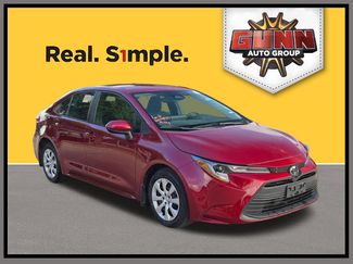 Used 2025 Toyota Corolla LE FWD video 1