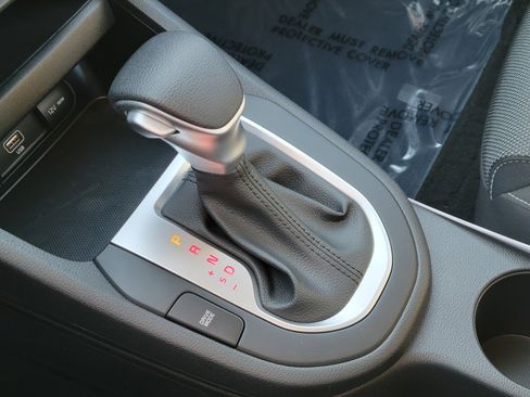 Used 2023 Kia Forte LXS w/ LXS Technology Package image 28