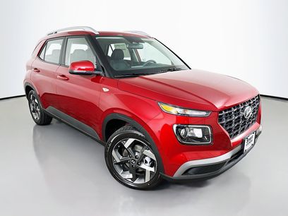 New 2025 Hyundai Venue SEL