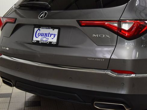 Used 2024 Acura MDX SH-AWD w/ Advance Package image 19
