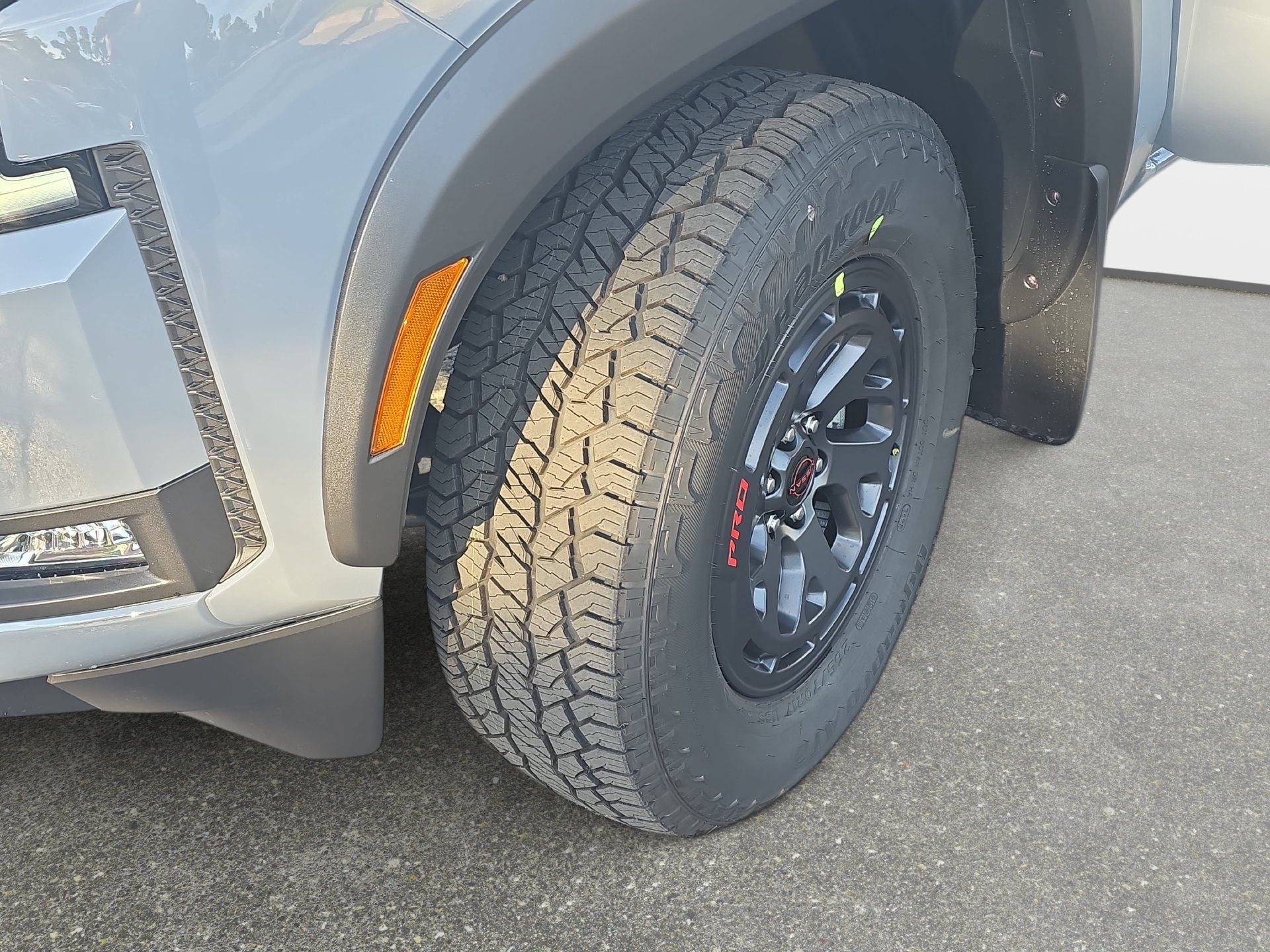 New 2027 Nissan Frontier Pro-X w/ Tow Package RWD image 30